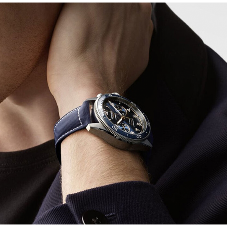 Longines Conquest L38354912 Kol Saati