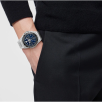 Versace VRSCVE7H00423 Erkek Kol Saati