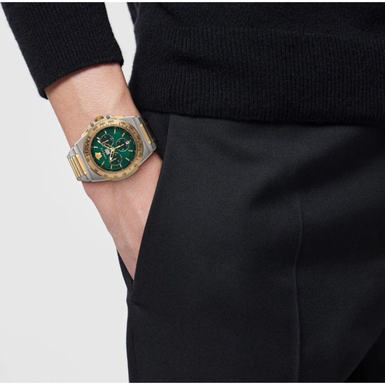 Versace VRSCVE7H00523 Erkek Kol Saati