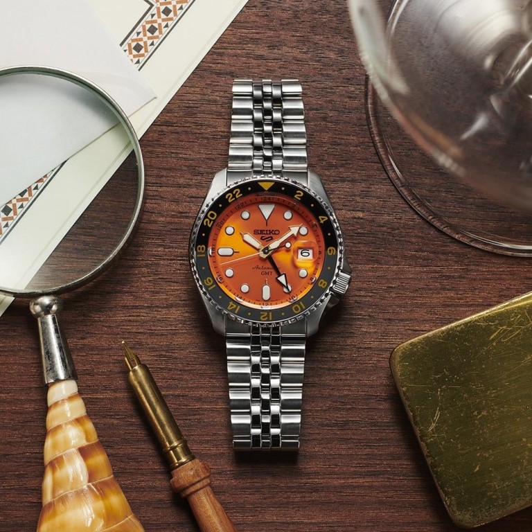 Seiko 5 Sports GMT SSK005K Erkek Kol Saati
