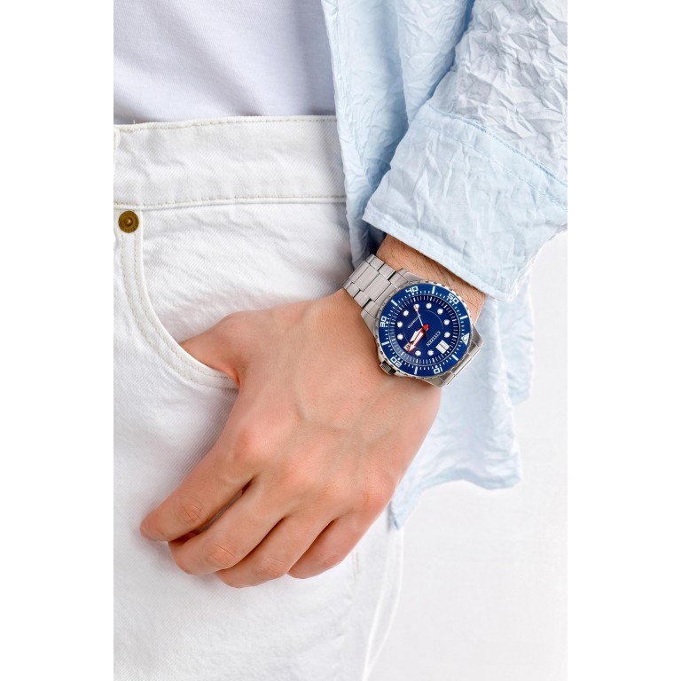 Citizen NJ0121-89L Erkek Kol Saati
